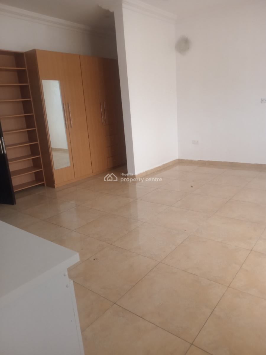a Luxurious Standard Master Bed with Studio Kitchen and 24 Hours Light, North Point Estate, Chevron Drive, Lekki, Lagos, Self Contain (single Rooms) for Rent