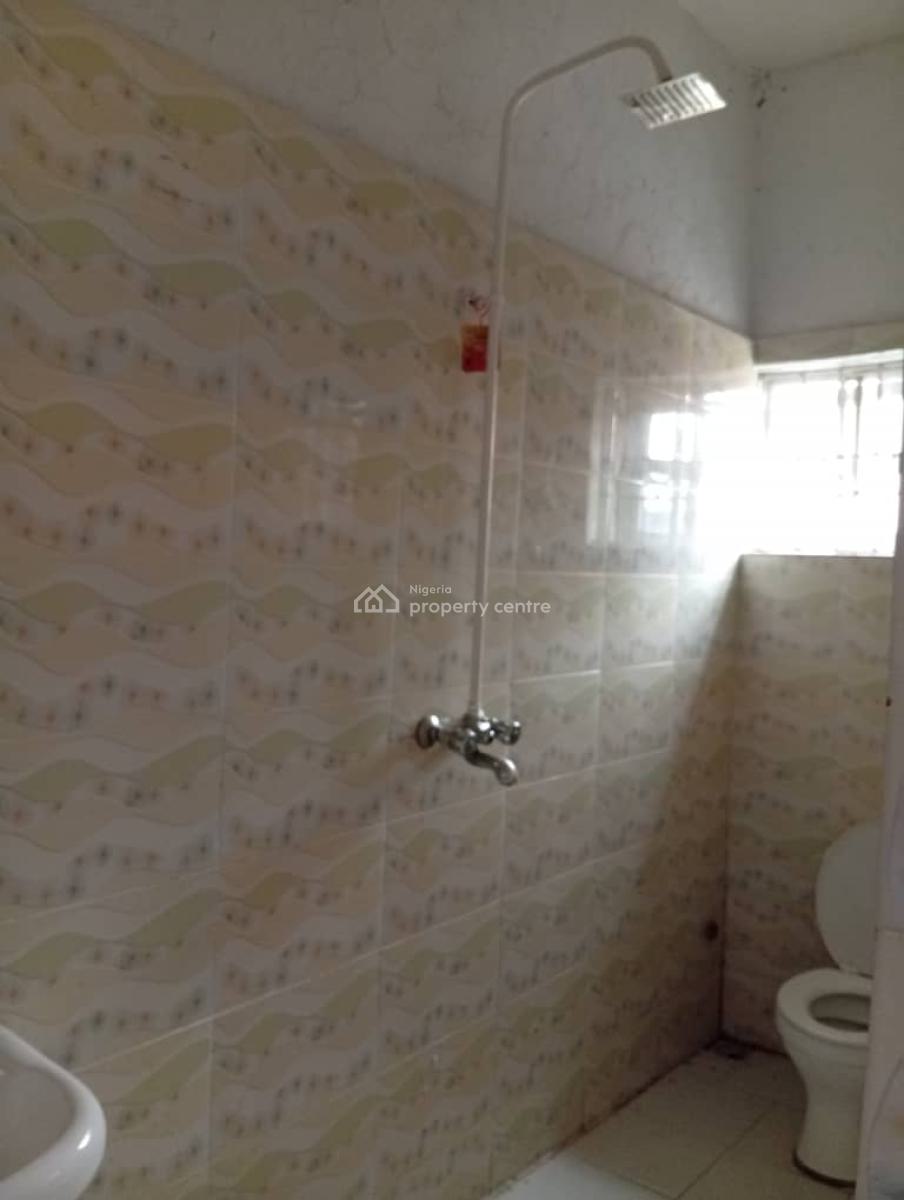 Spacious 2 Bedroom Flat Ensuit, Opic Estate Area 4, Agbara, Agbara-igbesa, Lagos, Flat / Apartment for Rent