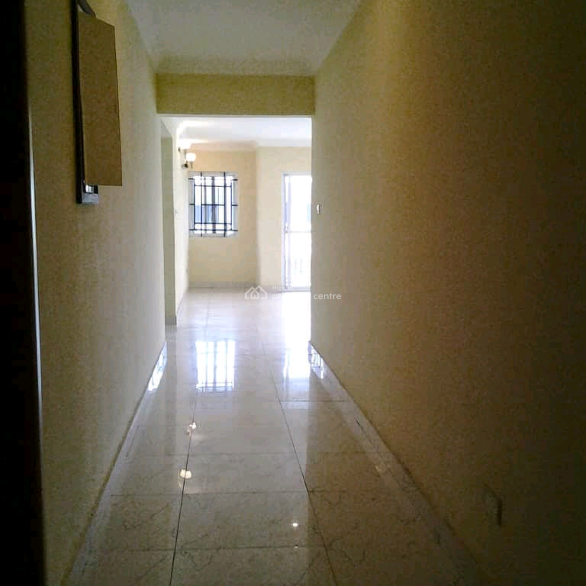 Serviced 3 Bedroom Apartment with Bq, Safecourt Apartment, Ikate Elegushi, Lekki, Lagos, Flat / Apartment for Rent