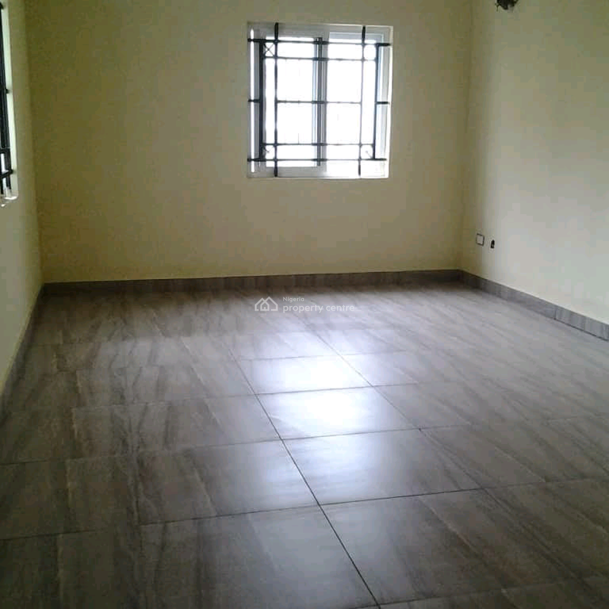 Serviced 3 Bedroom Apartment with Bq, Safecourt Apartment, Ikate Elegushi, Lekki, Lagos, Flat / Apartment for Rent