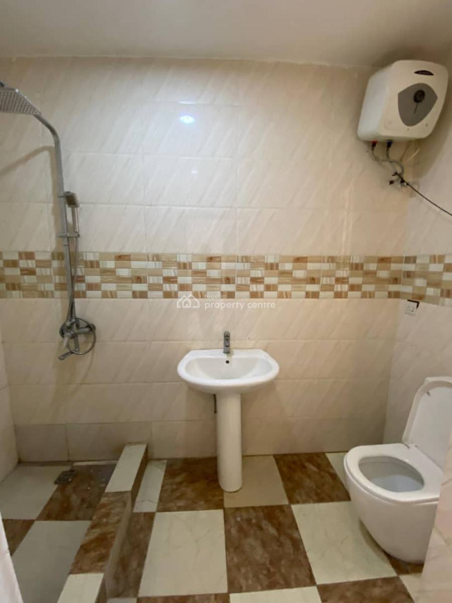 2 Bedroom Flat Luxury Apartment, Osapa, Lekki, Lagos, Flat / Apartment for Sale