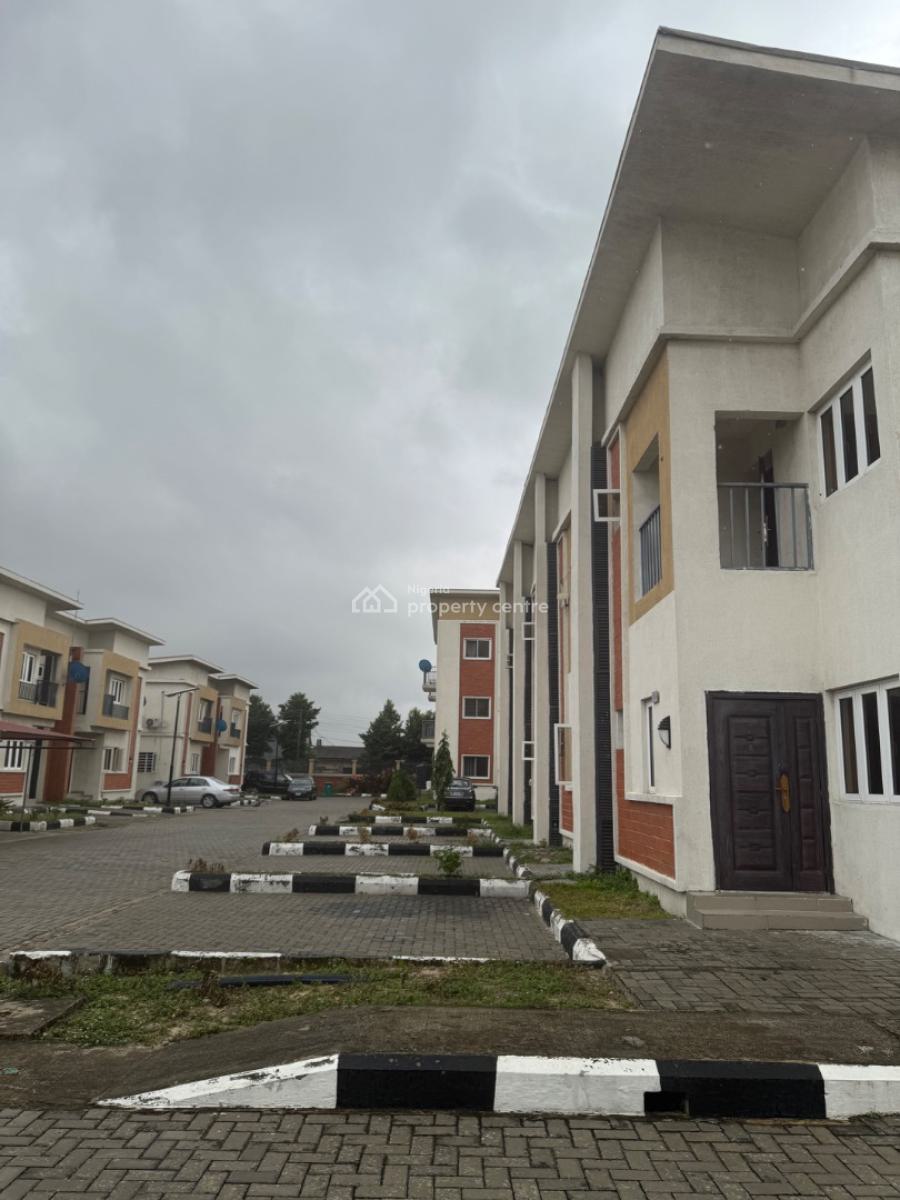 Lovely Built 2 Bedroom Flat with Sleek Finishes., Abraham Adesanya Estate, Ajah, Lagos, Flat / Apartment for Rent