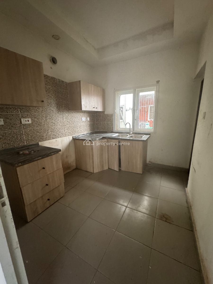 Lovely Built 2 Bedroom Flat with Sleek Finishes., Abraham Adesanya Estate, Ajah, Lagos, Flat / Apartment for Rent