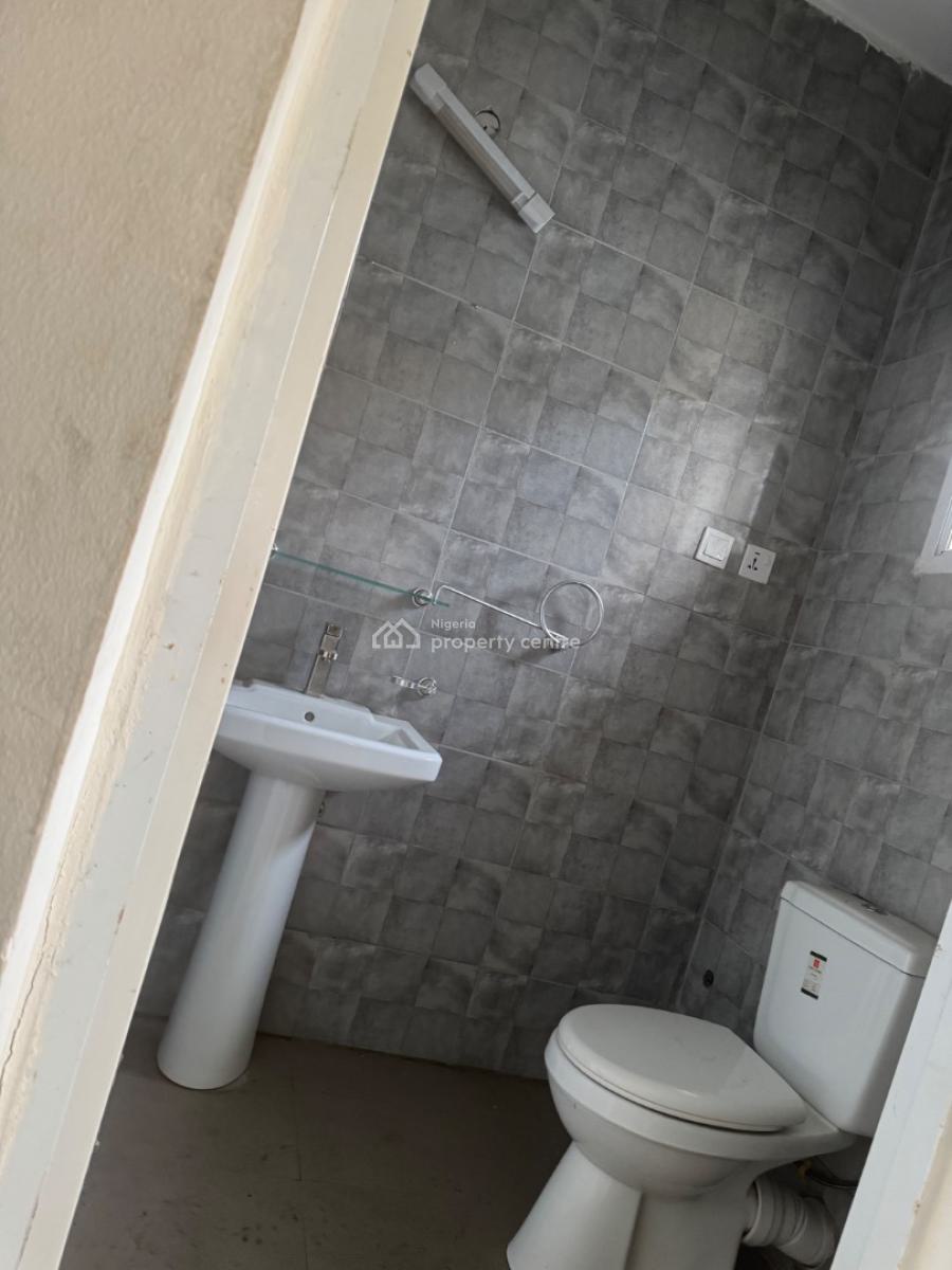 Lovely Built 2 Bedroom Flat with Sleek Finishes., Abraham Adesanya Estate, Ajah, Lagos, Flat / Apartment for Rent