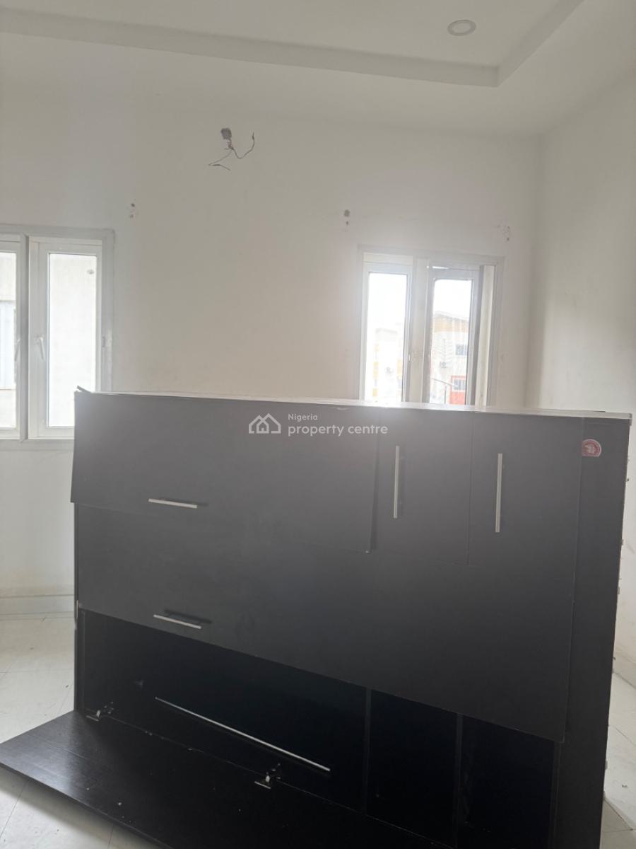 Lovely Built 2 Bedroom Flat with Sleek Finishes., Abraham Adesanya Estate, Ajah, Lagos, Flat / Apartment for Rent