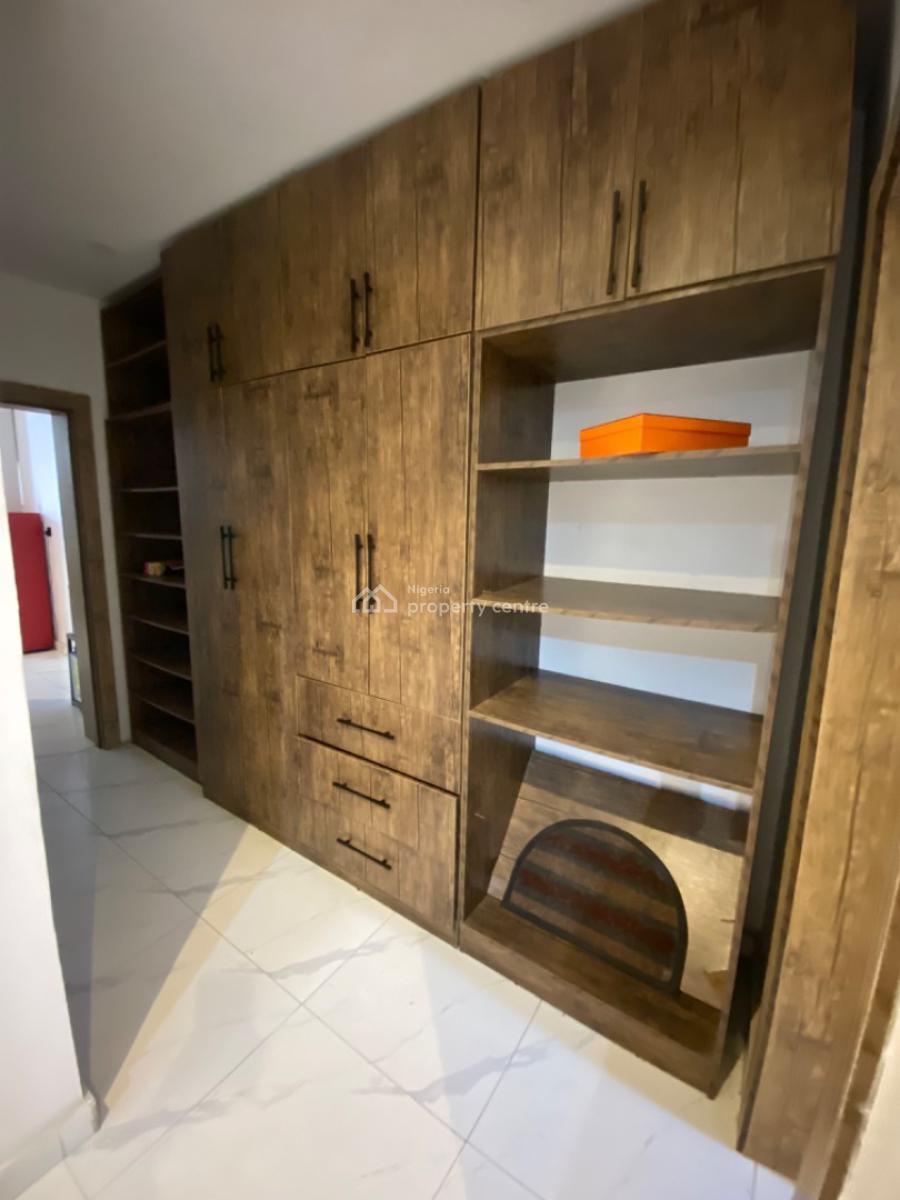 Furnished 2 Bedrooms Apartments with Pool Upstairs, Ologolo, Lekki, Lagos, Flat / Apartment for Rent