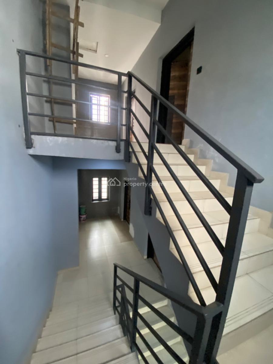 Furnished 2 Bedrooms Apartments with Pool Upstairs, Ologolo, Lekki, Lagos, Flat / Apartment for Rent