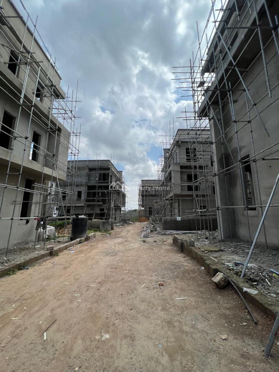 5-bedroom Duplex, Guzape District, Abuja, House for Sale