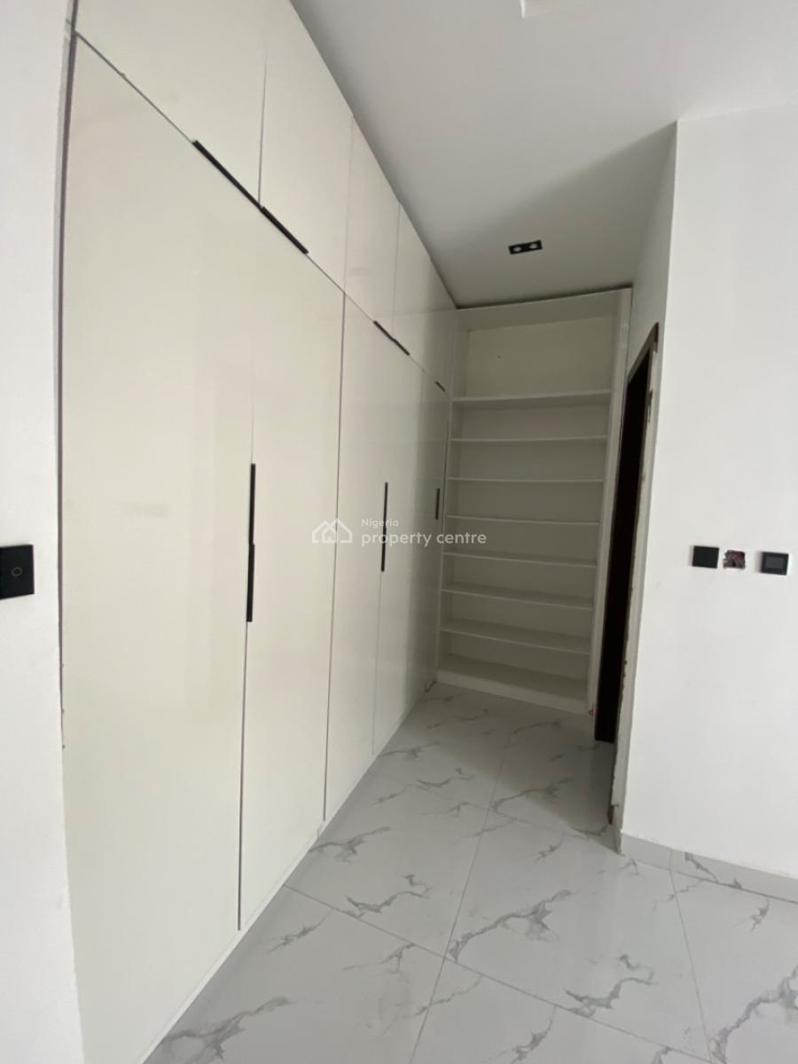 a Contemporary Fully Serviced 4 Bedrooms Terrace Duplex Rooftop Terrac, Gated Estate Osapa London Lekki /estate with Access Code, Osapa, Lekki, Lagos, Terraced Duplex for Sale
