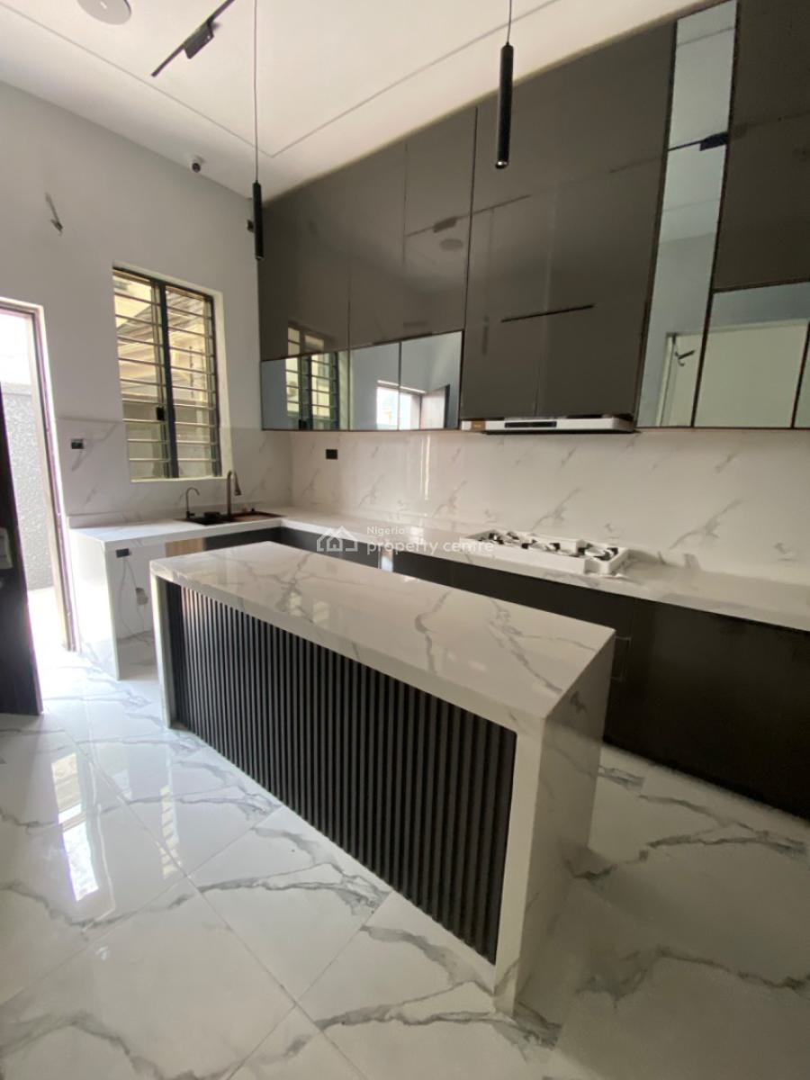 a Contemporary Fully Serviced 4 Bedrooms Terrace Duplex Rooftop Terrac, Gated Estate Osapa London Lekki /estate with Access Code, Osapa, Lekki, Lagos, Terraced Duplex for Sale