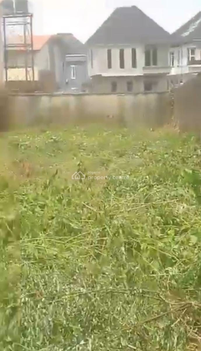 Fenced and Gated Distress 334 Square Meters Land, Peninsula Gardens Estate, Sangotedo, Ajah, Lagos, Residential Land for Sale