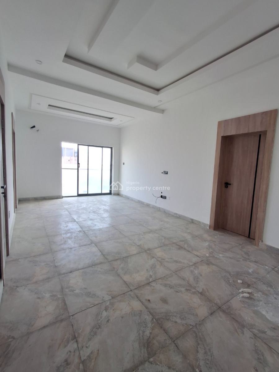 2 Bedroom Apartment in a Well-secured Estate, Ikate, Lekki, Lagos, Flat / Apartment for Sale