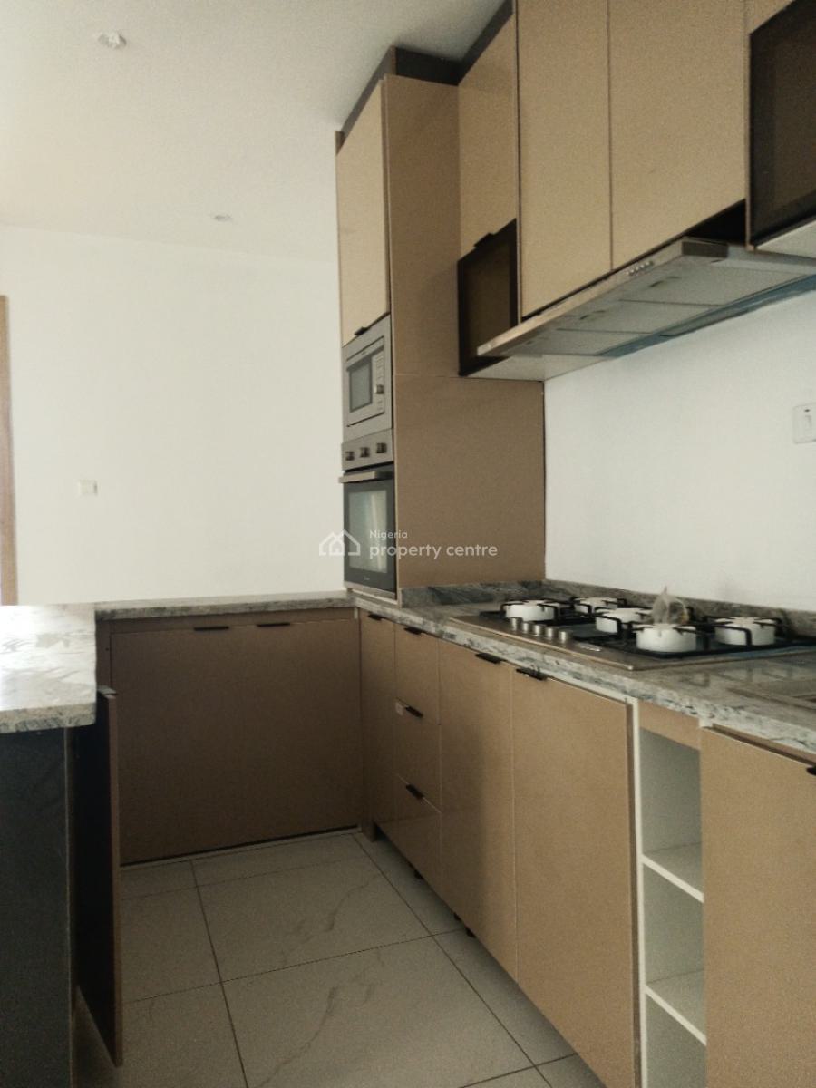 2 Bedroom Apartment with Spacious, Ilasan Axis, Ikate Elegushi, Lekki, Lagos, Block of Flats for Sale