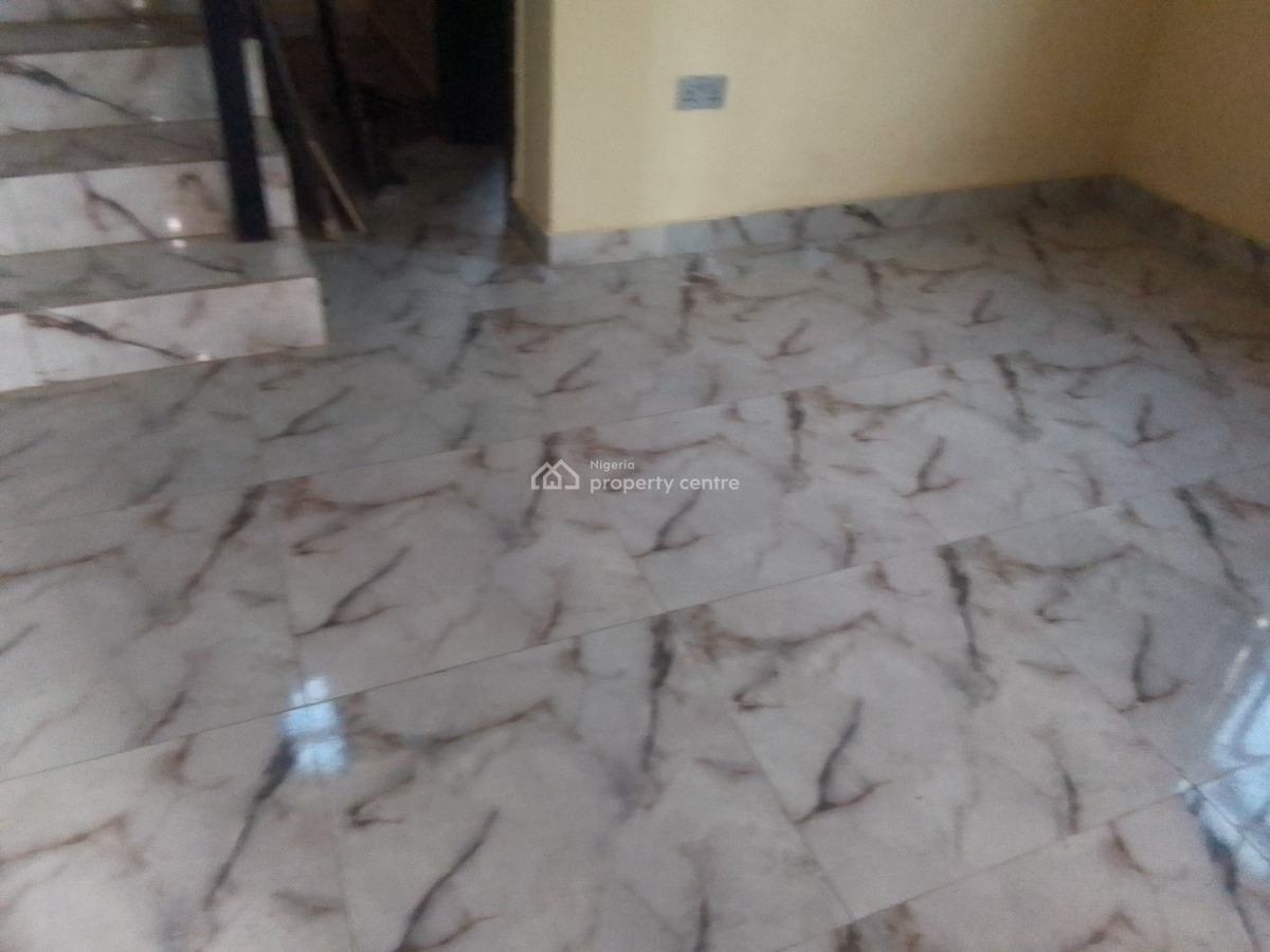 Luxury 2 Bedroom Flat with Excellent Features, Ganiu Adeoye Street, Ogombo, Ajah, Lagos, Flat / Apartment for Rent