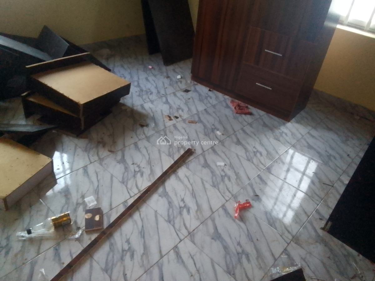Luxury 2 Bedroom Flat with Excellent Features, Ganiu Adeoye Street, Ogombo, Ajah, Lagos, Flat / Apartment for Rent