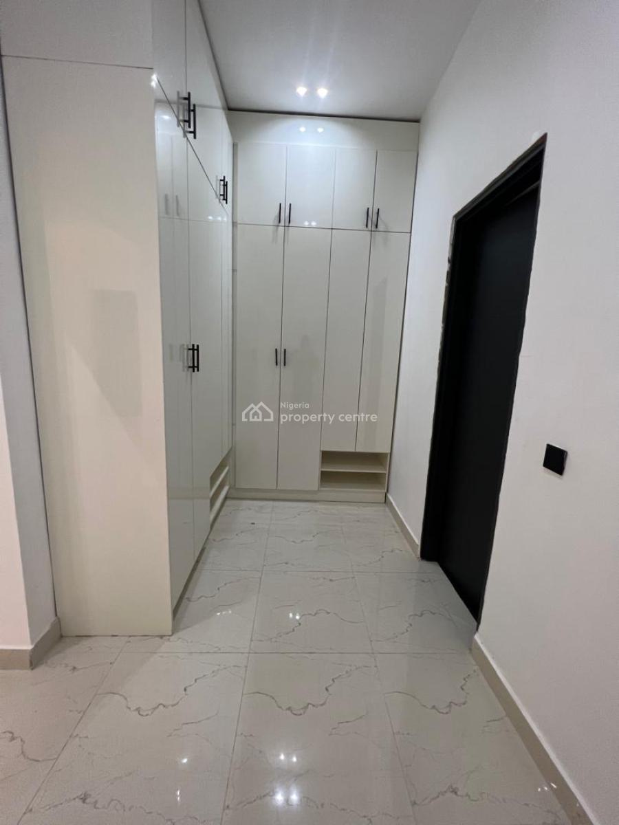 4-bedroom Detached Duplex in Abuja, Guzape District, Abuja, Detached Duplex for Sale