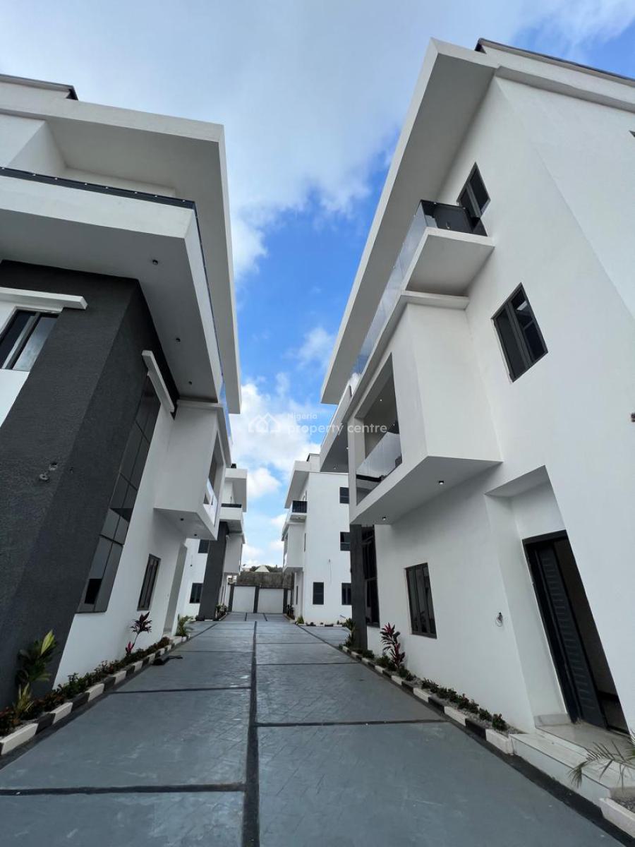 4-bedroom Detached Duplex in Abuja, Guzape District, Abuja, Detached Duplex for Sale