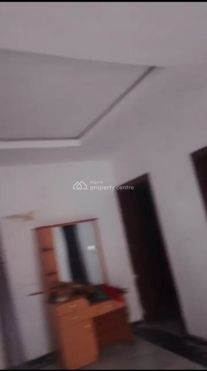 Newly Built 3bedroom All Ensuite Pop, Kitchen Cabinet and Upstairs, Location:-akinwumi Estate Mende Maryland Lagos., Mende, Maryland, Lagos, Flat / Apartment for Rent