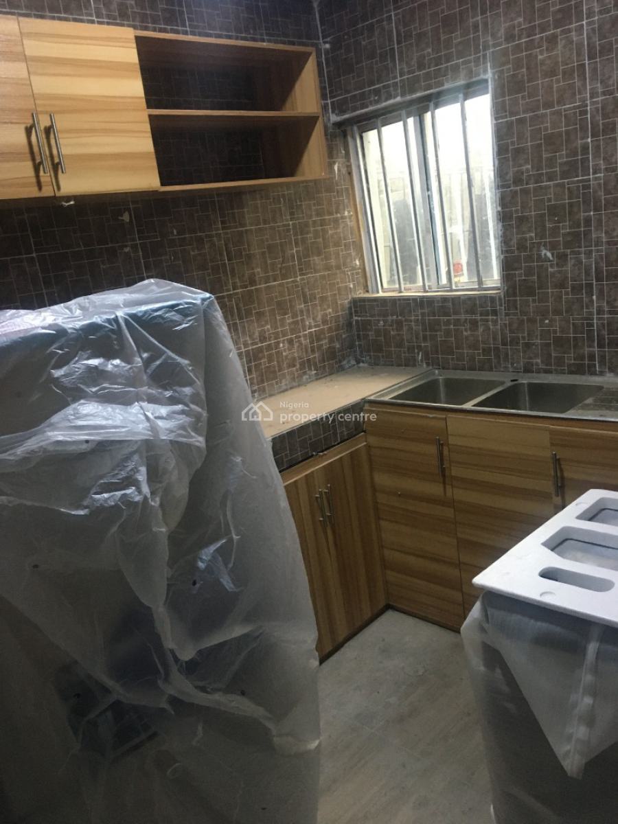 Fully Furnished 2 Bedrooms Terrace Duplex, Off Cantonment Road, Onigbongbo, Maryland, Lagos, Terraced Duplex for Rent