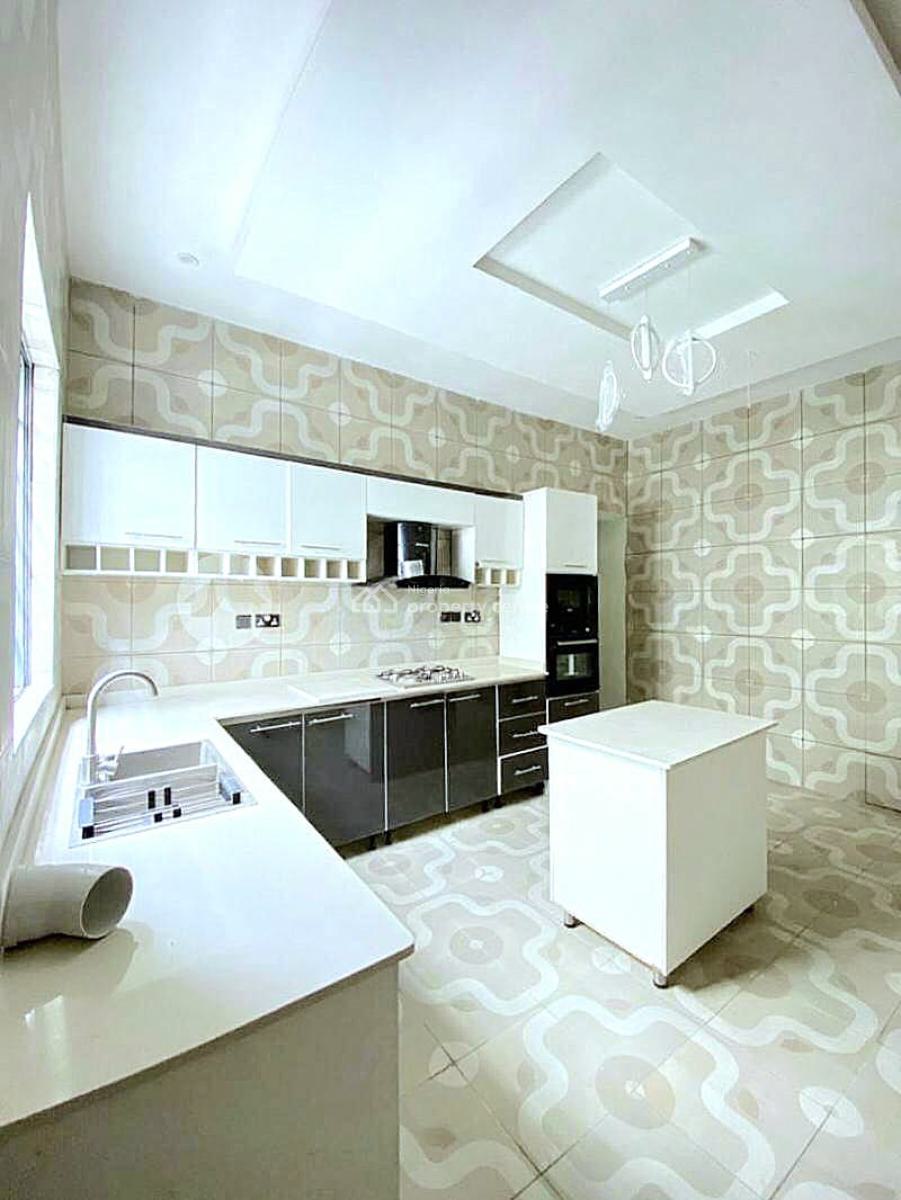 5 Star Luxury Hotel in a Prestigious Location, Ozumba Mbadiwe Road, Victoria Island (vi), Lagos, Hotel / Guest House for Sale