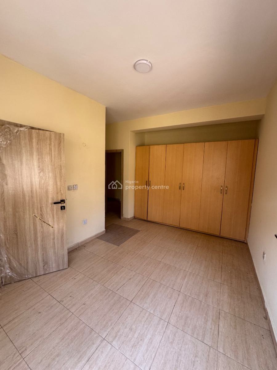 Spacious 3 Bedroom Apartment, Ikota, Lekki, Lagos, Flat / Apartment for Rent