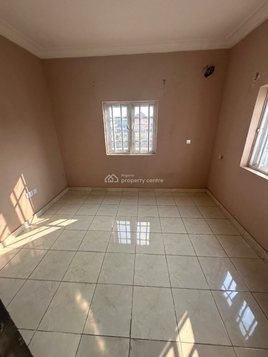 3 Bedroom Apartment in a Decent Location, Around Living Faith Church F01, Fo1 Layout, Kubwa, Abuja, Flat / Apartment for Rent