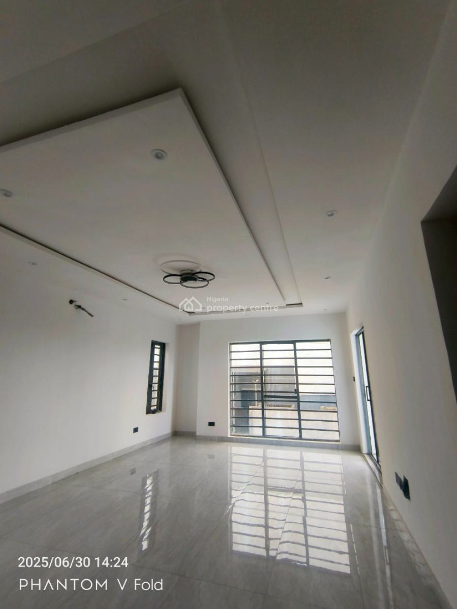 Commercial 5bedroom Fully Detached Duplex with Bq, Lekki Phase 2, Lekki, Lagos, Office Space for Rent