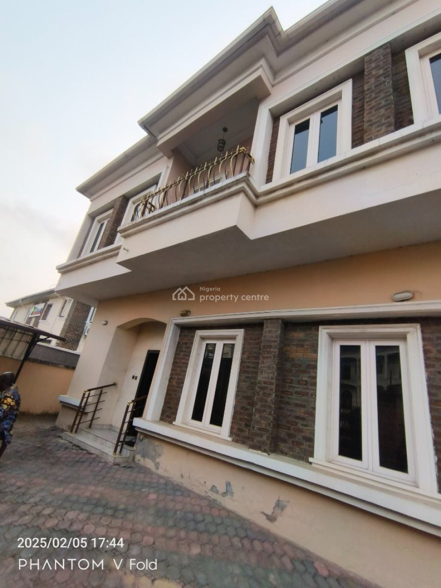 Commercial 5bedroom Fully Detached Duplex with Bq, Lekki Phase 2, Lekki, Lagos, Office Space for Rent