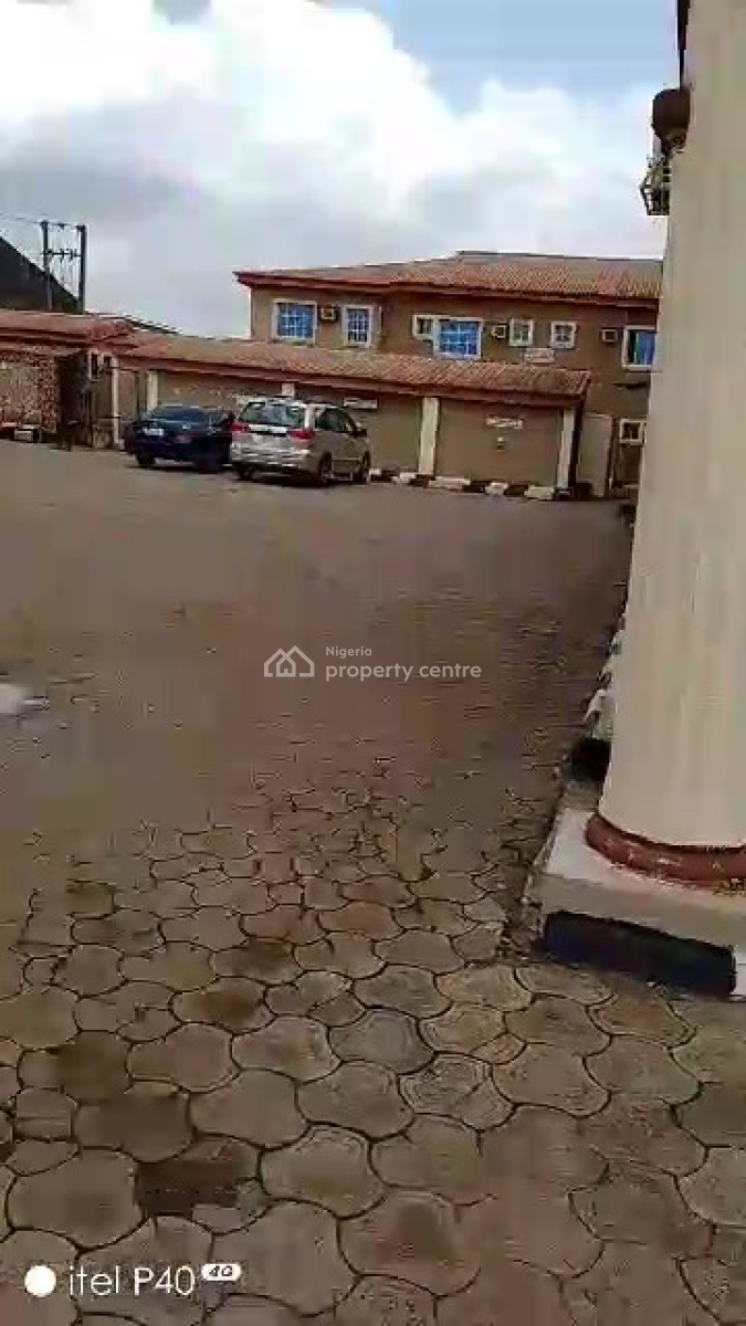 Functioning 21 Rooms Hotel, Baruwa Ipaja Lagos, Baruwa, Ipaja, Lagos, Hotel / Guest House for Sale