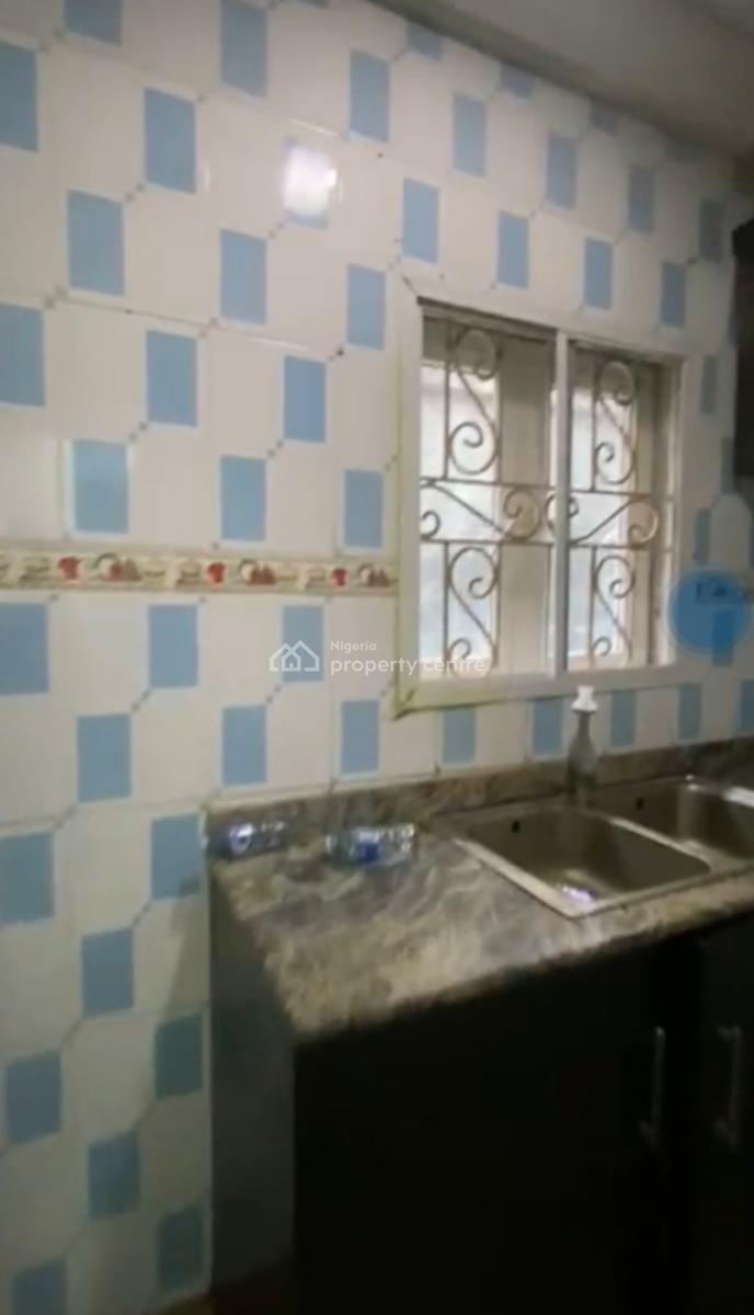 Working Class Lady Needed, Special 1 Bedroom Flat Bq in an Estate, Gwarinpa, Abuja, Flat / Apartment for Rent
