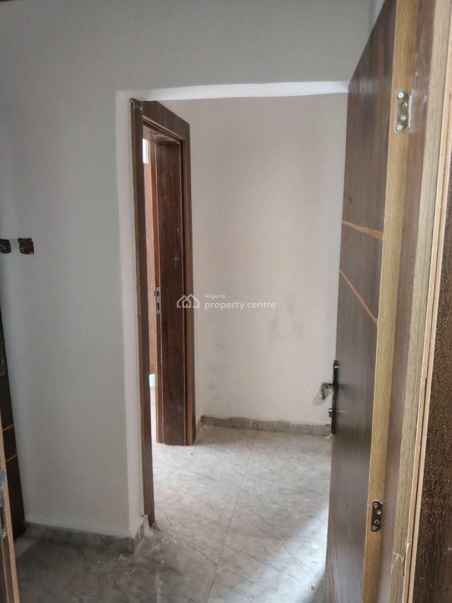 Newly Renovated 2bedroom Flat at News Engineering, News Engineering, Dawaki, Gwarinpa, Abuja, Flat / Apartment for Rent