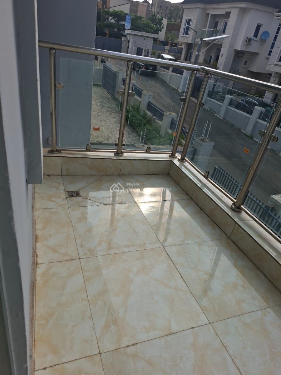 a Tastefully Finished and Comtemporary 5bedroom Fully Detached with Bq, Guzape, Guzape District, Abuja, Detached Duplex for Sale