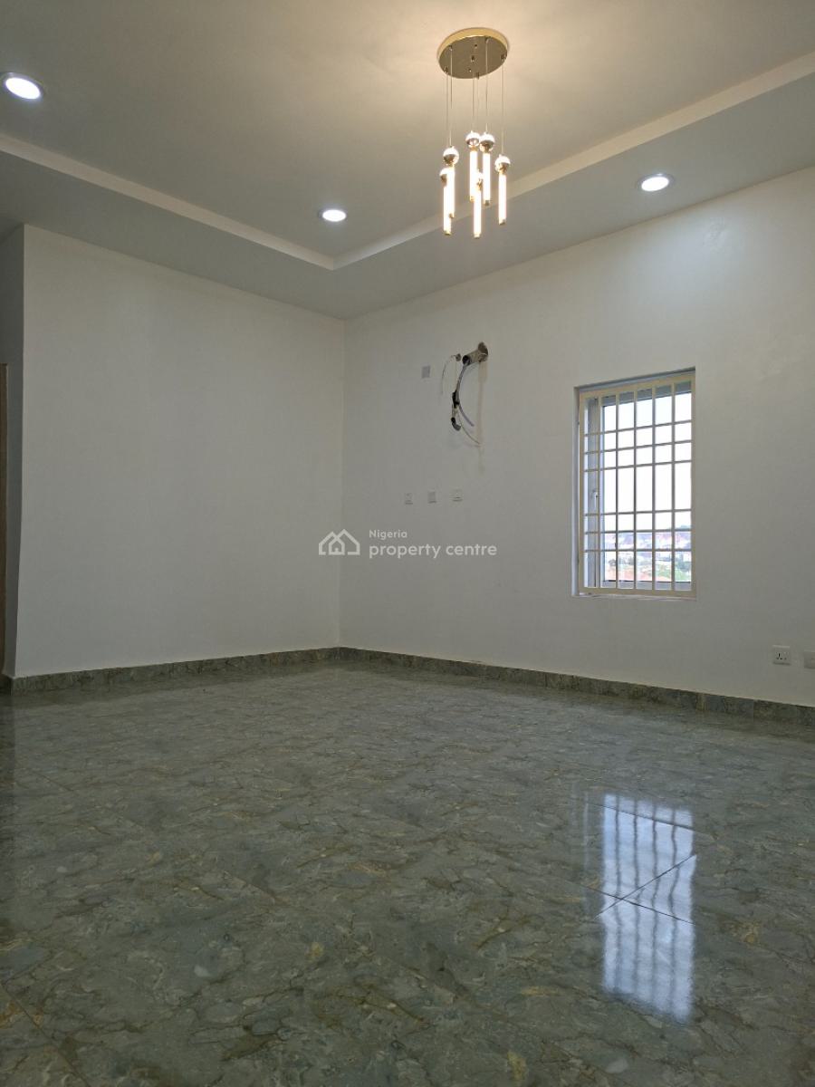 a Tastefully Finished and Comtemporary 5bedroom Fully Detached with Bq, Guzape, Guzape District, Abuja, Detached Duplex for Sale