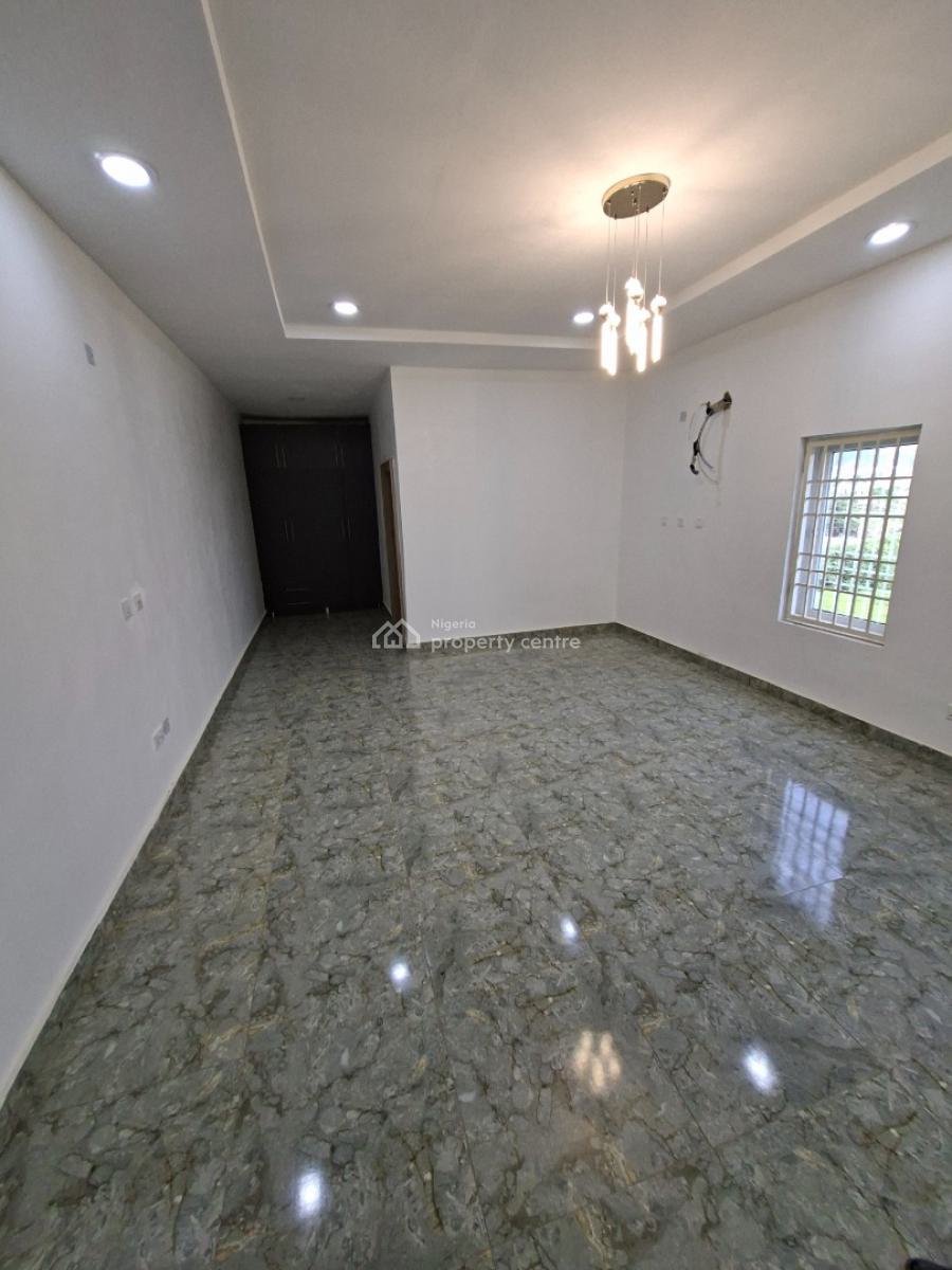 a Tastefully Finished and Comtemporary 5bedroom Fully Detached with Bq, Guzape, Guzape District, Abuja, Detached Duplex for Sale