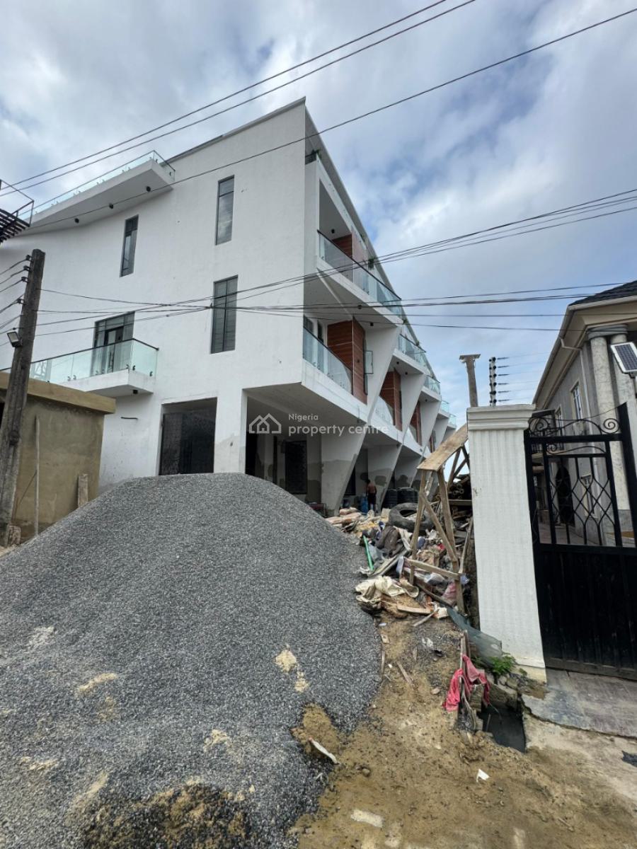 Aesthetically Pleasing 4-bedroom Terrace Duplex with Bq,in an Estate, Ikate Elegushi, Lekki, Lagos, Terraced Duplex for Sale