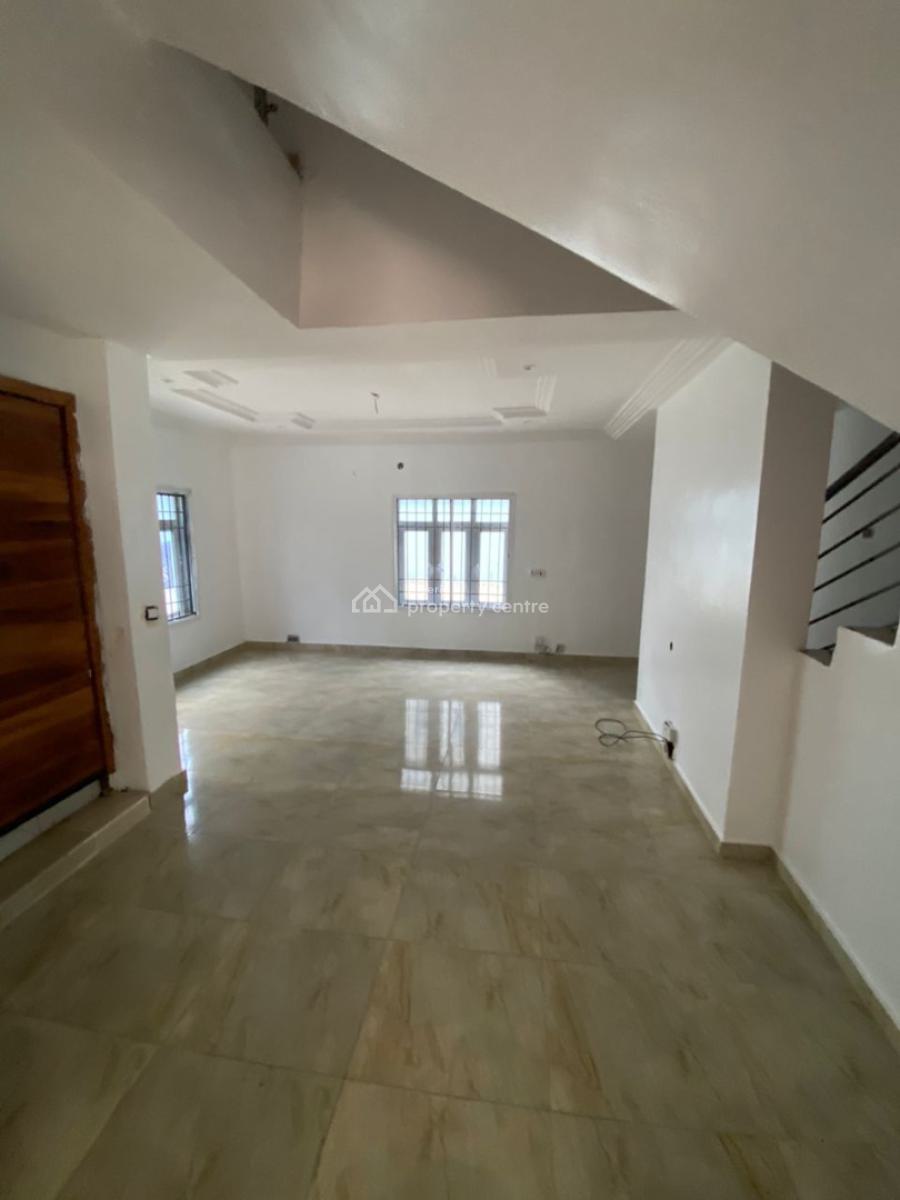 3 Bedroom Terrace Duplex in a Secured Estate, Ikate, Lekki, Lagos, Terraced Duplex for Rent