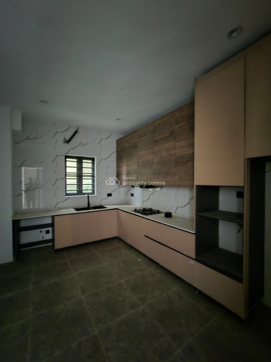 Exquisitely Finished Serviced 2 Bedroom Flat, Lekki Phase 1, Lekki, Lagos, Flat / Apartment for Sale