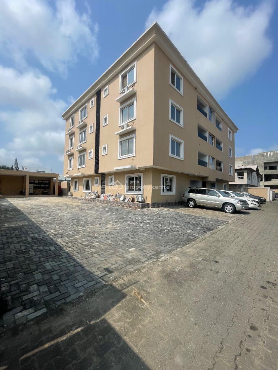 3 Bedroom, Off Admiralty, Lekki Phase 1, Lekki, Lagos, Flat / Apartment for Rent