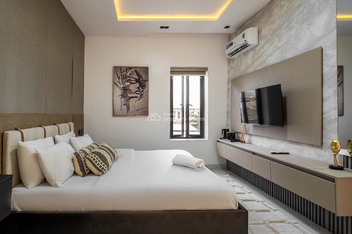 Luxurious 2 Bedroom Apartment with Ps5 and Elevator, Parkview, Ikoyi, Lagos, Flat / Apartment Short Let