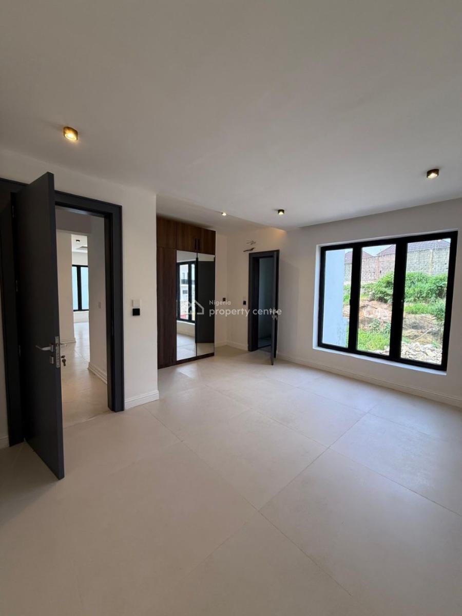 *smart and Comtemporary 7 Bedroom Duplex with 2 Bedroom Fully Detached, Guzape, Guzape District, Abuja, Terraced Duplex for Sale