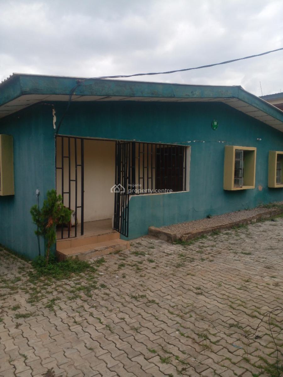 3 Bedroom Fully Detached Bungalow with 1 Bedroom Bq and Self Contain., Zone 5, Wuse, Abuja, Detached Bungalow for Rent
