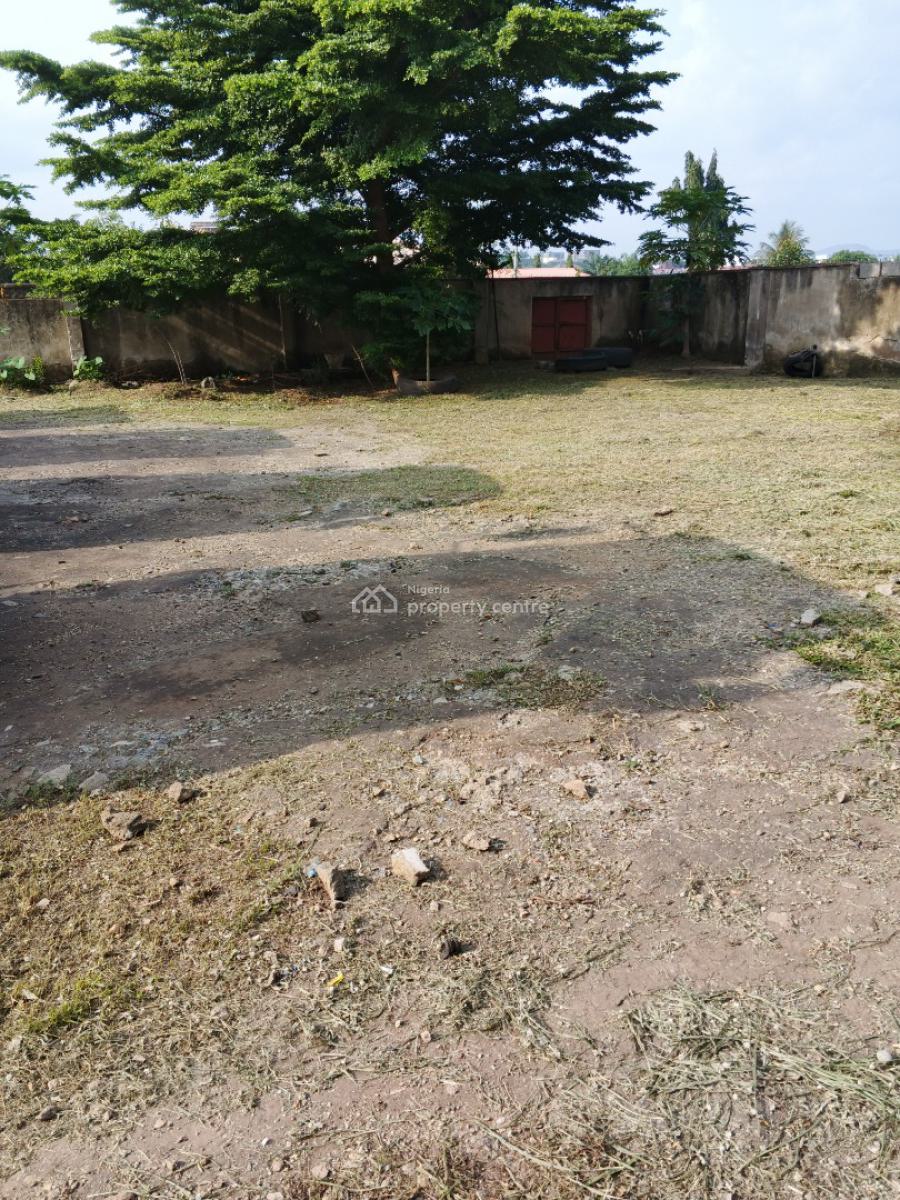 Open Bare Land, Wuye, Abuja, Commercial Land for Rent