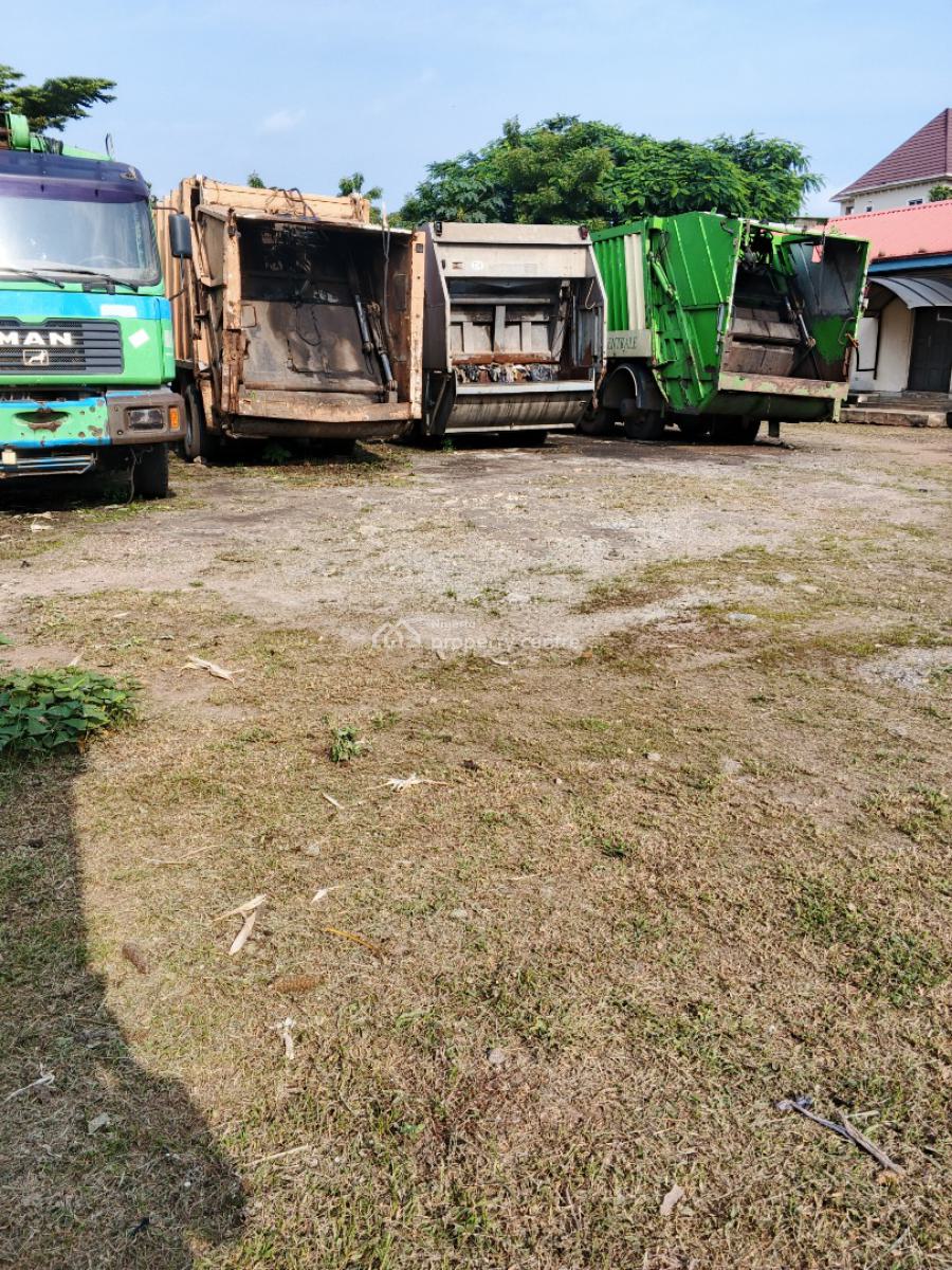 Open Bare Land, Wuye, Abuja, Commercial Land for Rent