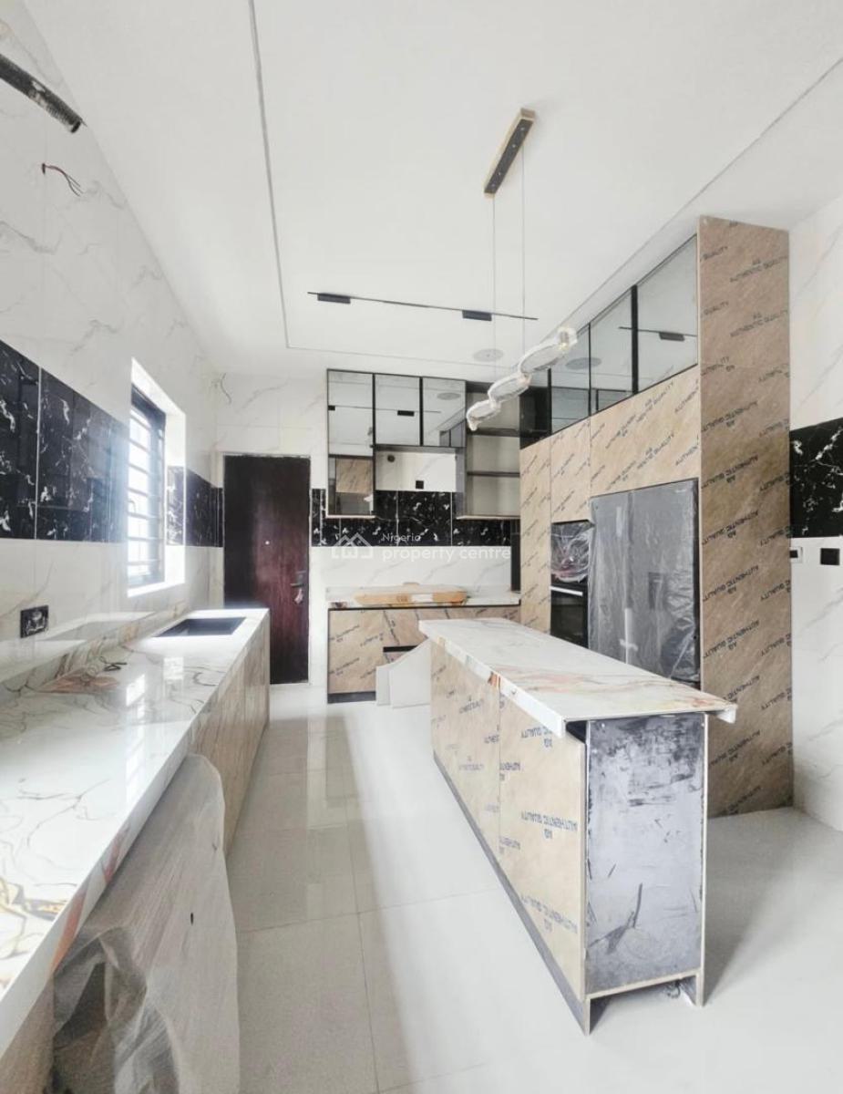 5 Bedroom Fully  Detached Duplex with Swimming Pool, Chevron, Lekki, Lagos, Detached Duplex for Sale