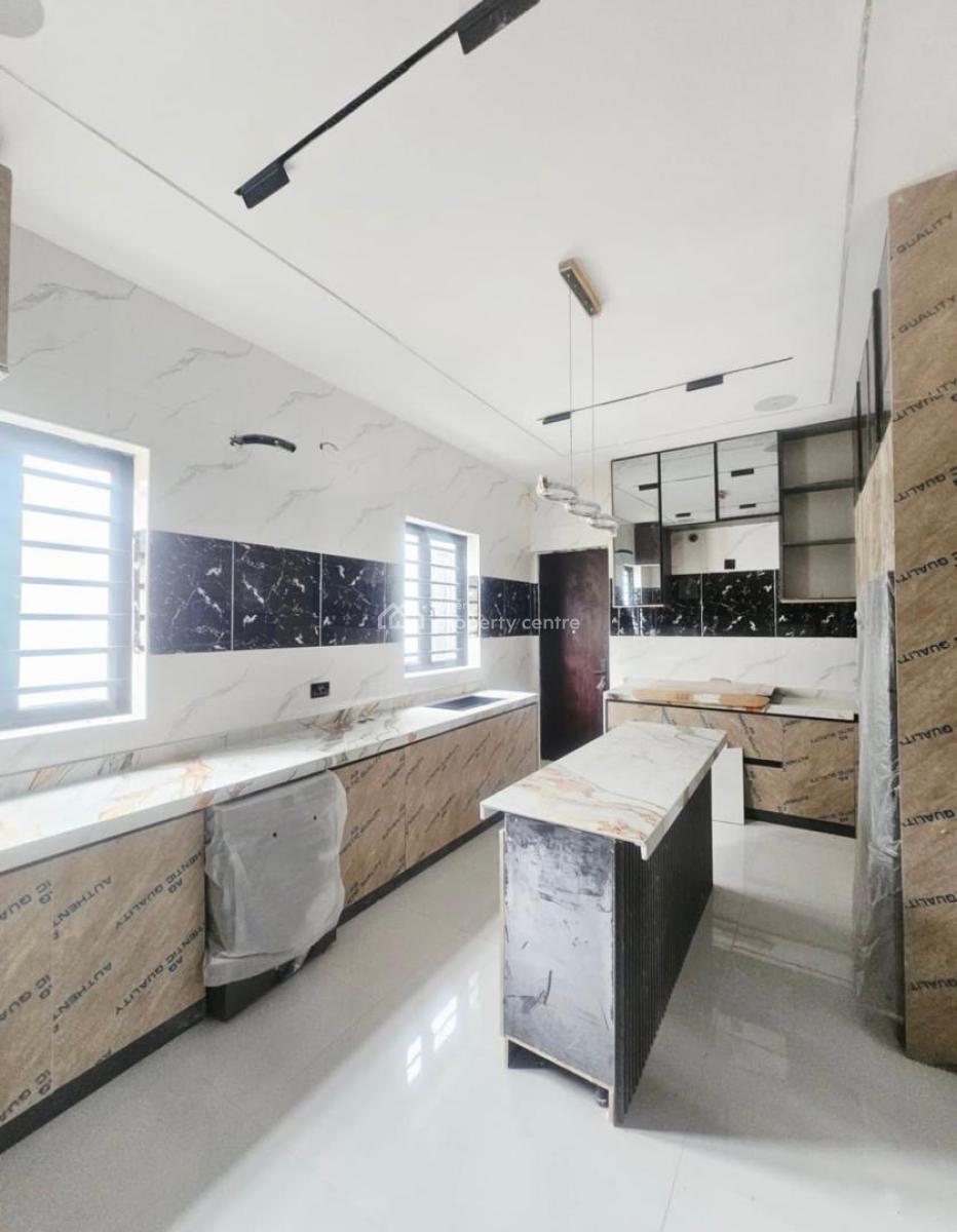 5 Bedroom Fully  Detached Duplex with Swimming Pool, Chevron, Lekki, Lagos, Detached Duplex for Sale