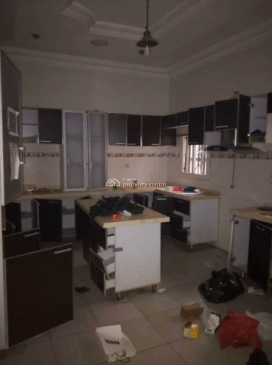 5 Bedrooms Detached House + 2 Rooms Bq, Off Awkuzu Street, Lekki Phase 1, Lekki, Lagos, Detached Duplex for Rent