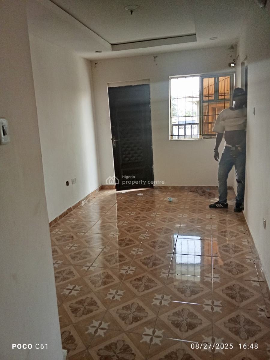 Clean 2 Bedroom Flat Upstairs, Olukonla Lbs, Phase 2, Sangotedo, Ajah, Lagos, Flat / Apartment for Rent