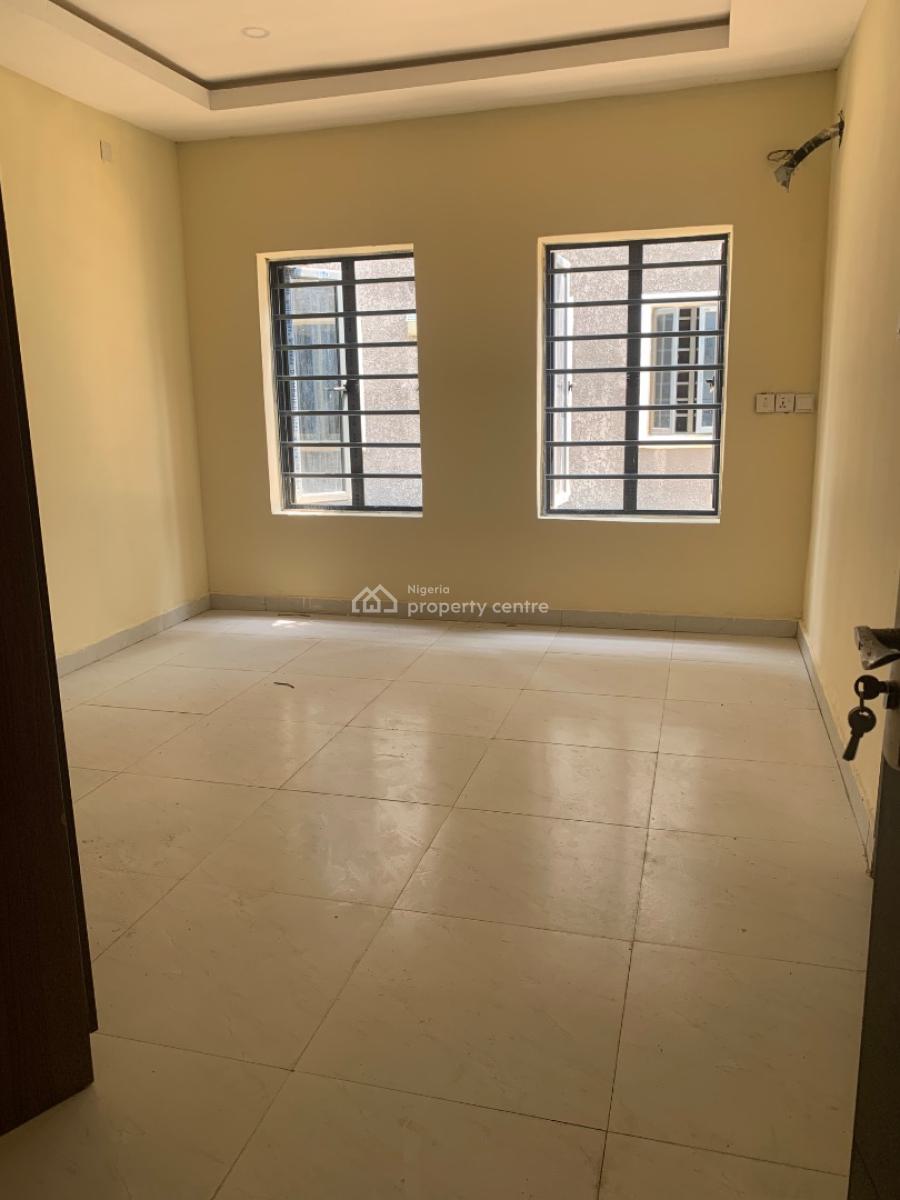 Serviced 3-bedroom Apartment, Orchid, Lekki, Lagos, Flat / Apartment for Rent