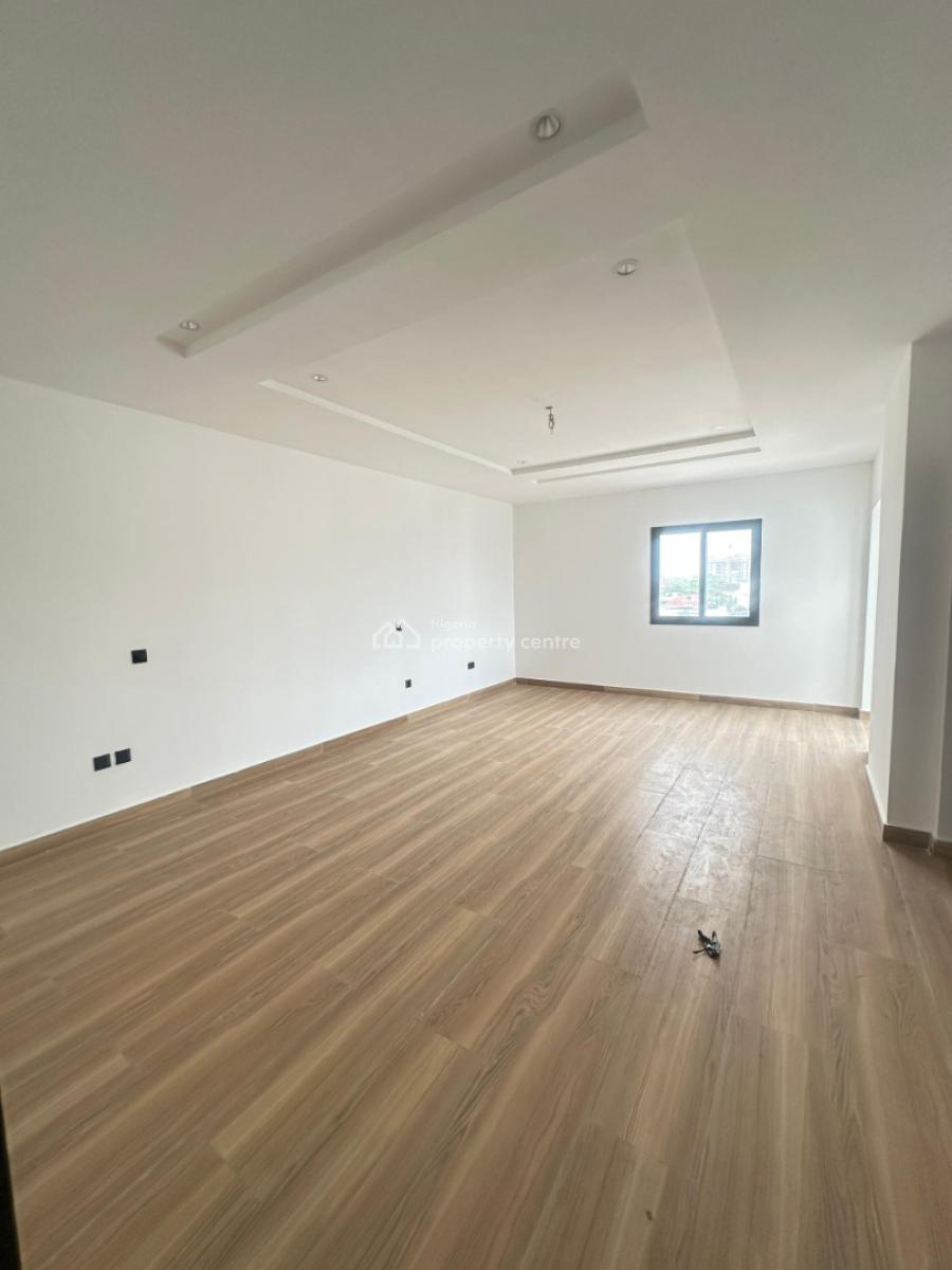 4bedroom Bungalow Amenities  Spacious Living Room and Dining, Mowe Town, Ogun, Detached Bungalow for Sale