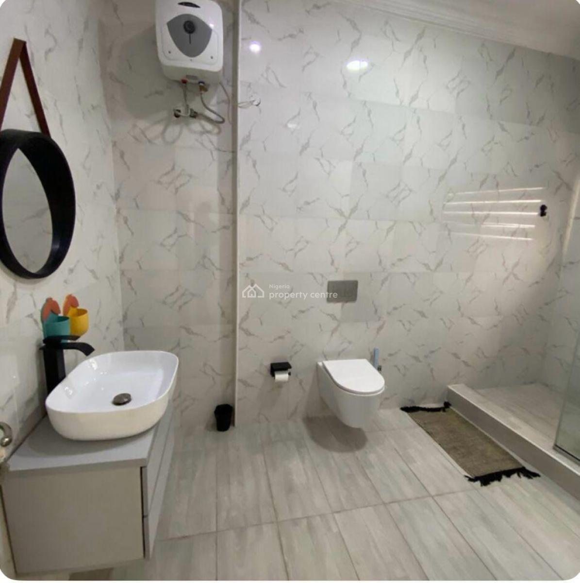 Furnished 3bedroom Flat Upstairs with a Room Bq, Lekki Phase 1, Lekki, Lagos, Flat / Apartment for Rent